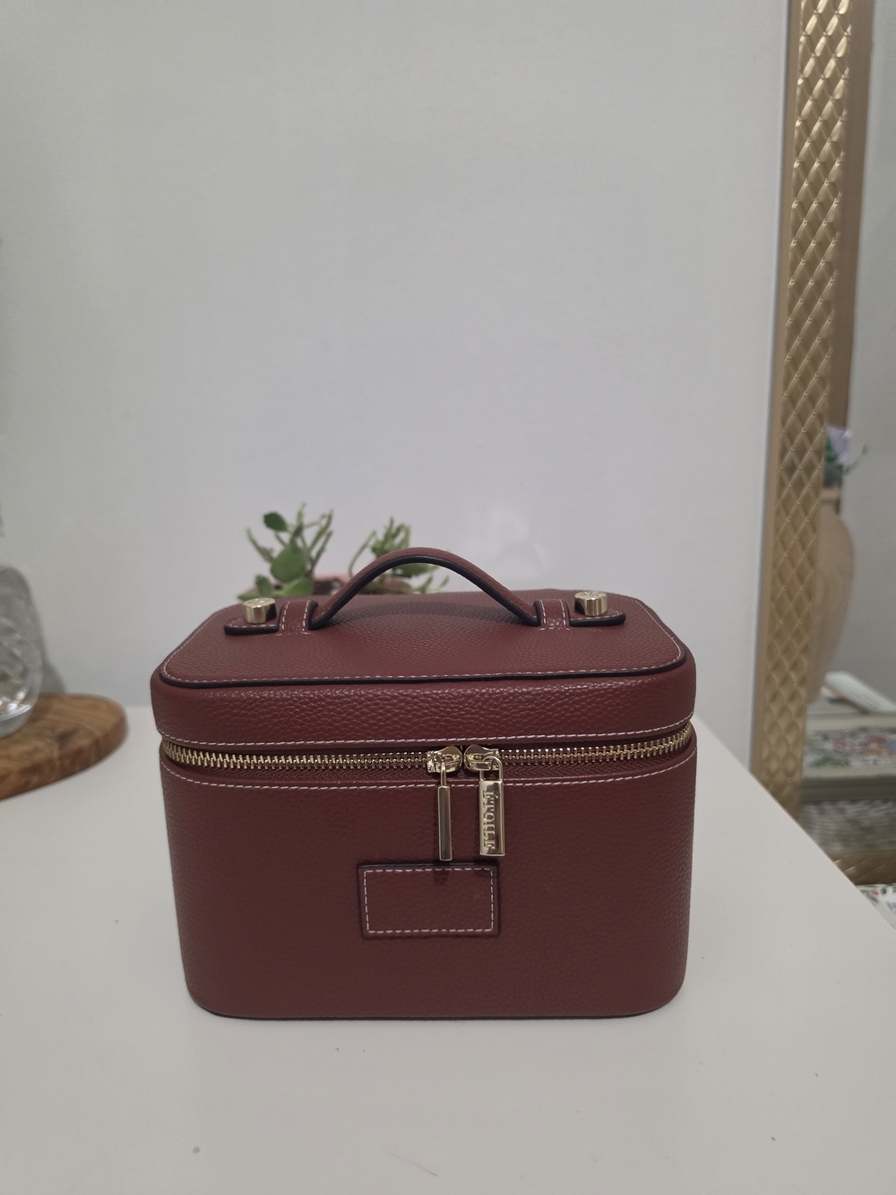Etoile Vegan Leather Makeup Bag